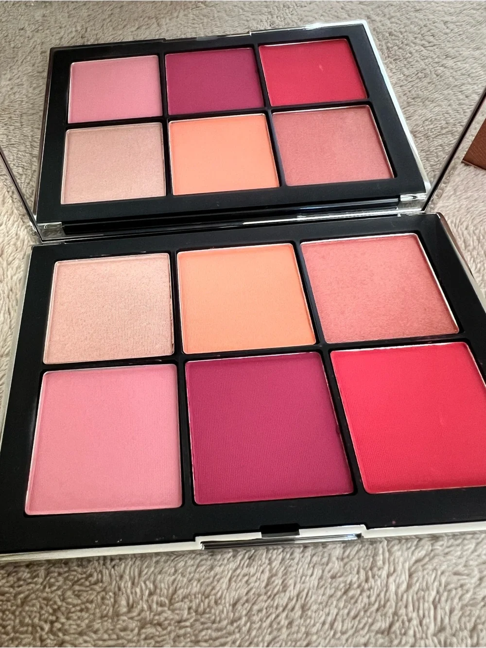 NARS Issist *Limited Edition* Cheek Palette
